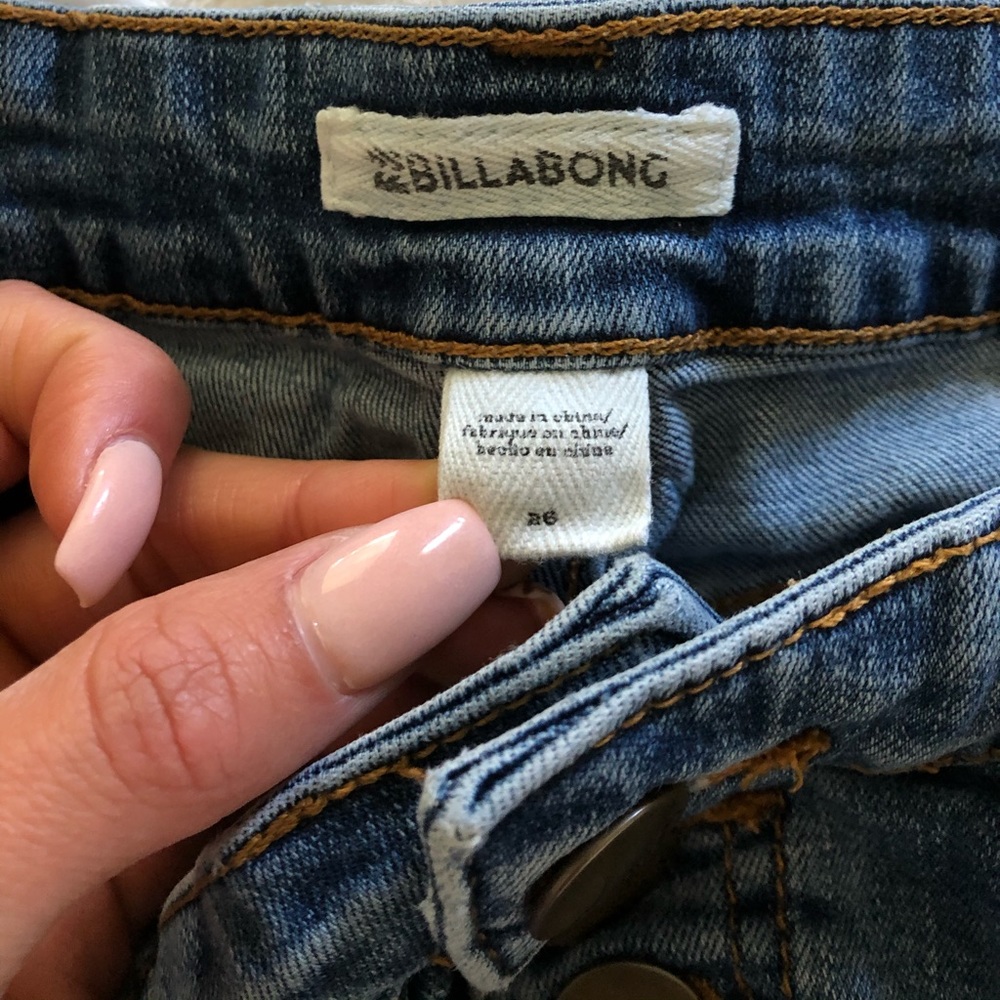 Billabong shorts🌊 - Picture 6 of 8